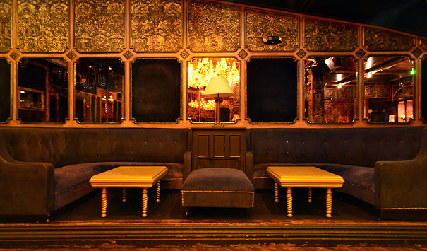 Side seating area of Griffin